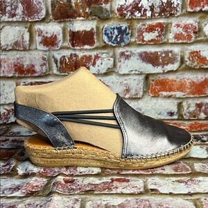 Toni Pons Noelia espadrille slip-on in platinum leather